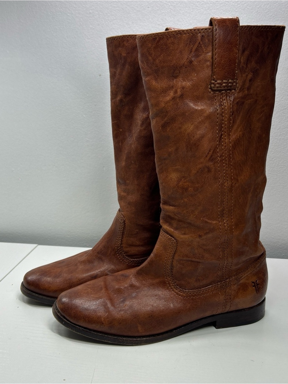 FRYE Anna Mid Pull-on Boots Crafted Soft Distressed Brown Leather Women Size 6